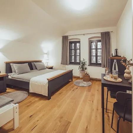 Výletní Restaurace Rudolfov Penzion Jindřichův Hradec